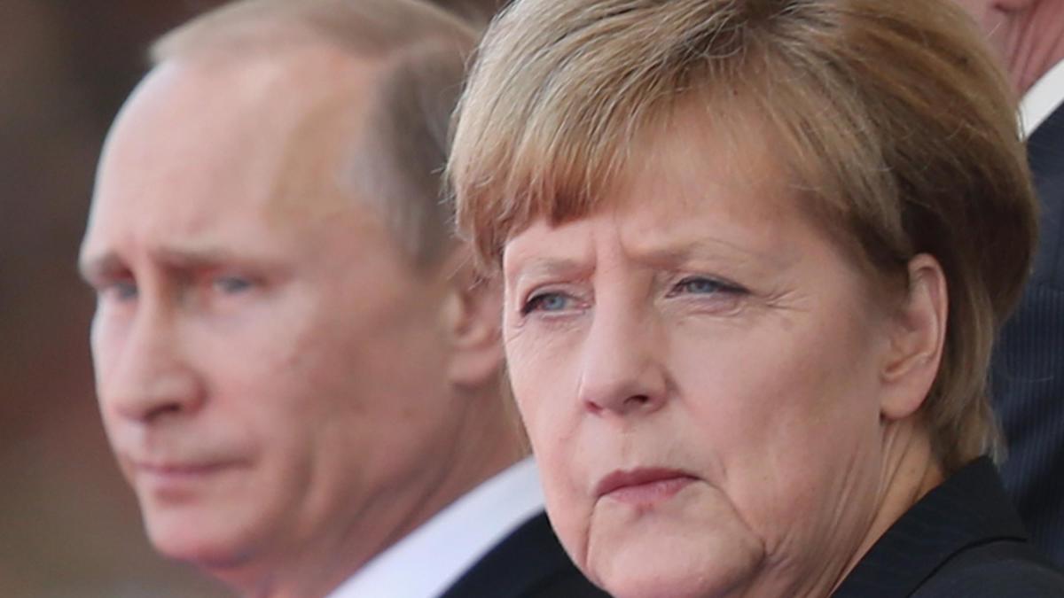 The day Putin lied to Angela Merkel, by Ramon Aymerich