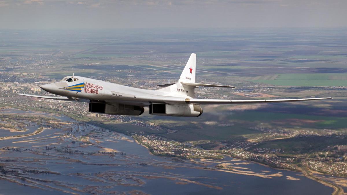 Russia uses TU-160 bombers that the Ukrainians gave them 25 years ago against Ukraine
