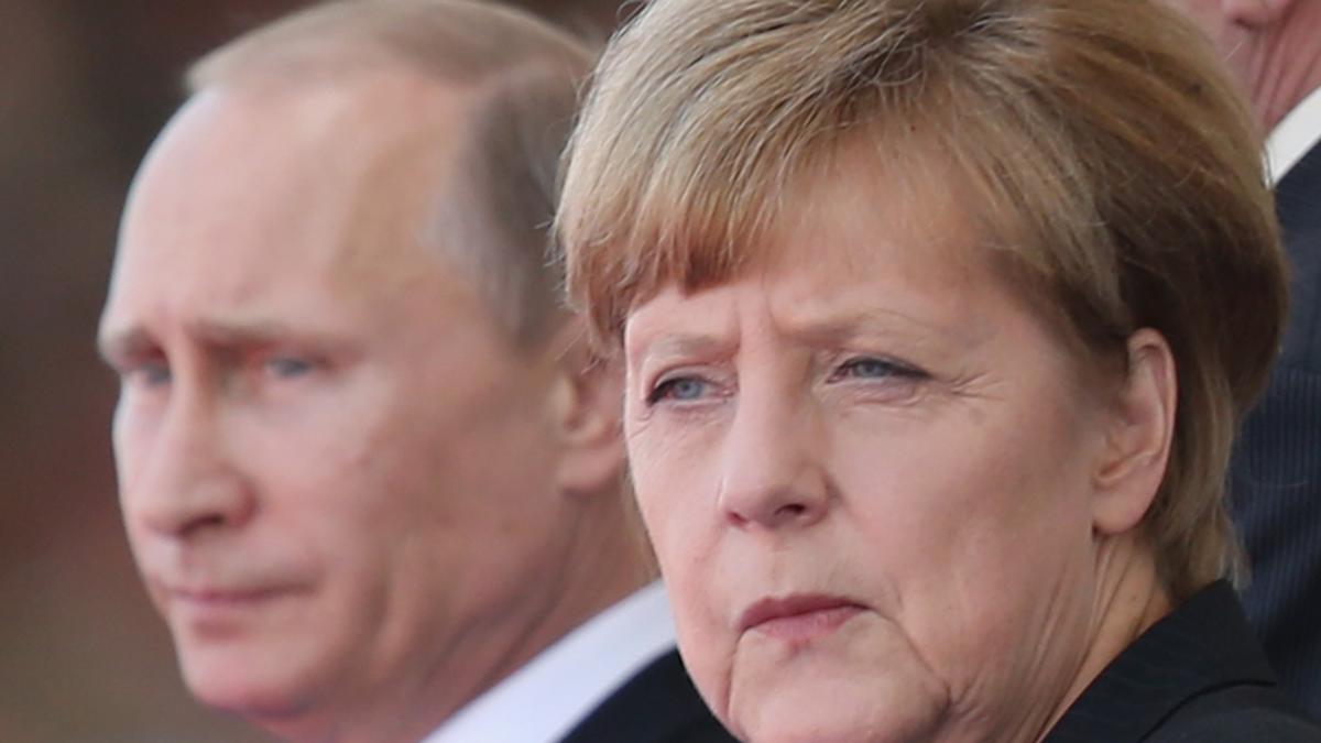 The day Putin lied to Angela Merkel, by Ramon Aymerich