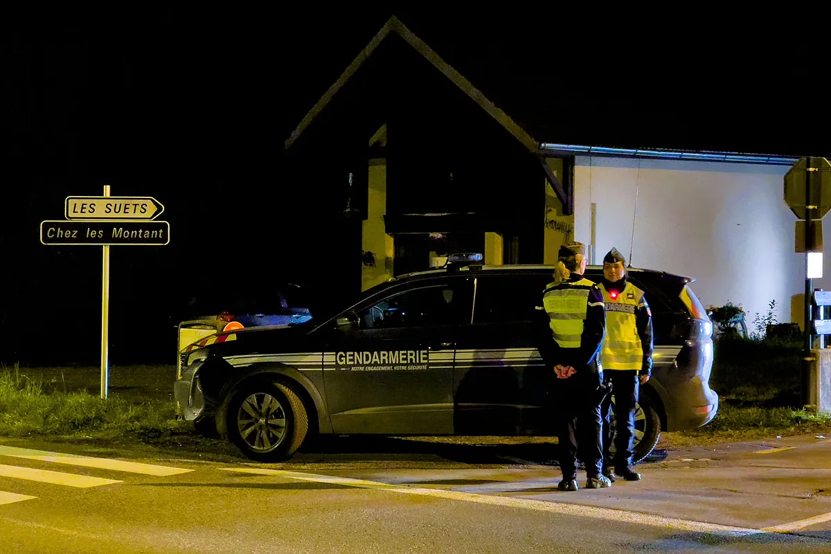 They search for the mother of three children found dead in France in an apparent family homicide