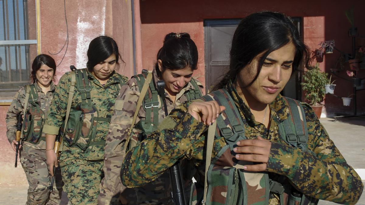 Rojava, at the crossroads