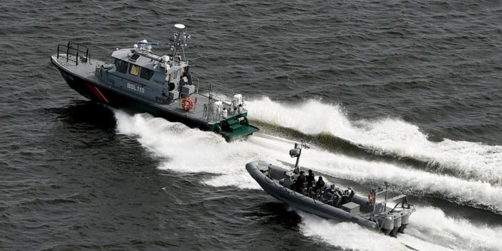 Finland investigates a ship from Russia after the cutting of an underwater electrical cable