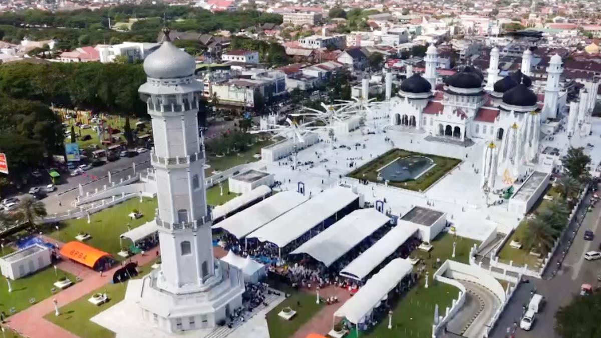 Indonesia remembers tsunami victims
