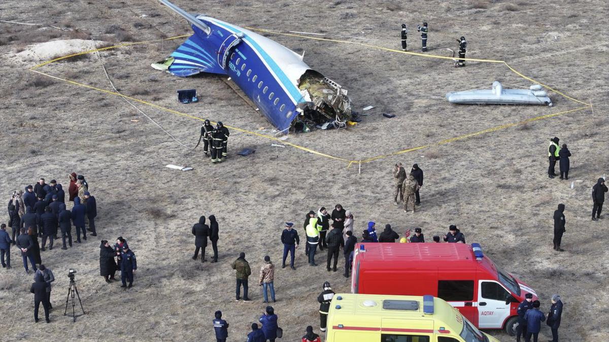 The president of Azerbaijan assures that the crashed plane received "fire from the ground"