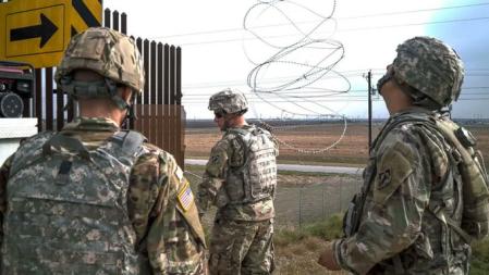Trump orders the deployment of troops to the border with Mexico