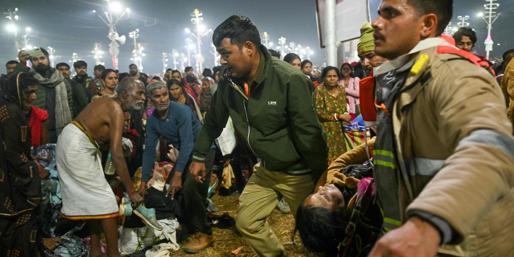 At least 30 dead in India for a stampede in the largest religious festival in the world