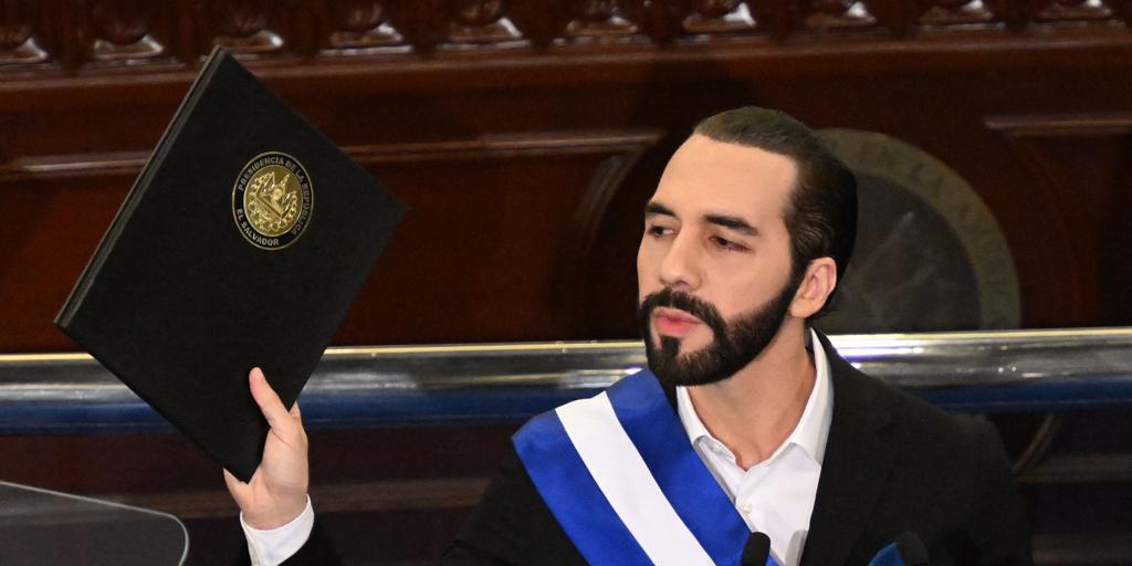 Bukele will have its own tailored constitution