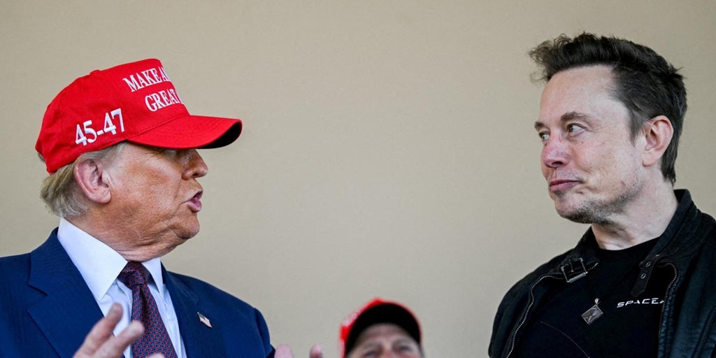 Trump and Musk begin the largest clean of officials in the history of the United States.