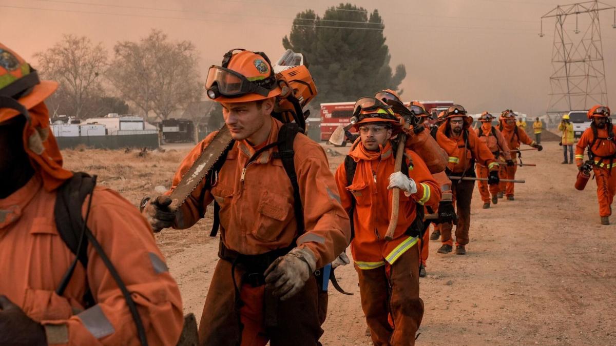 Trump threatens California without money to alleviate fire damage