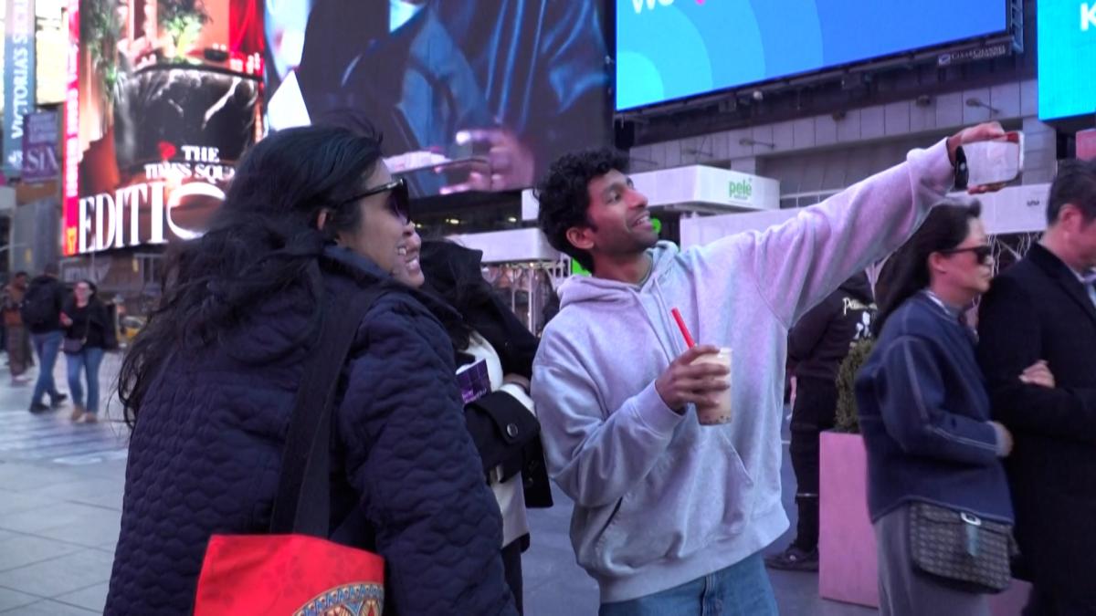 Trump frightens tourists