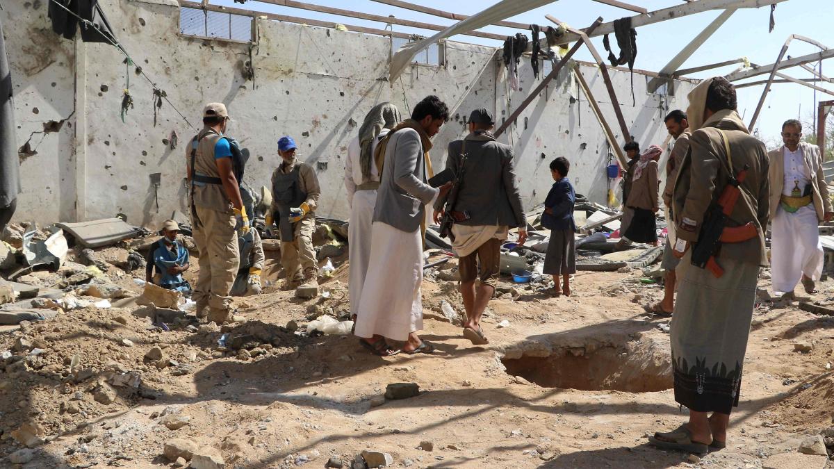 Great Britain joins the US in the bombing campaign in Yemen