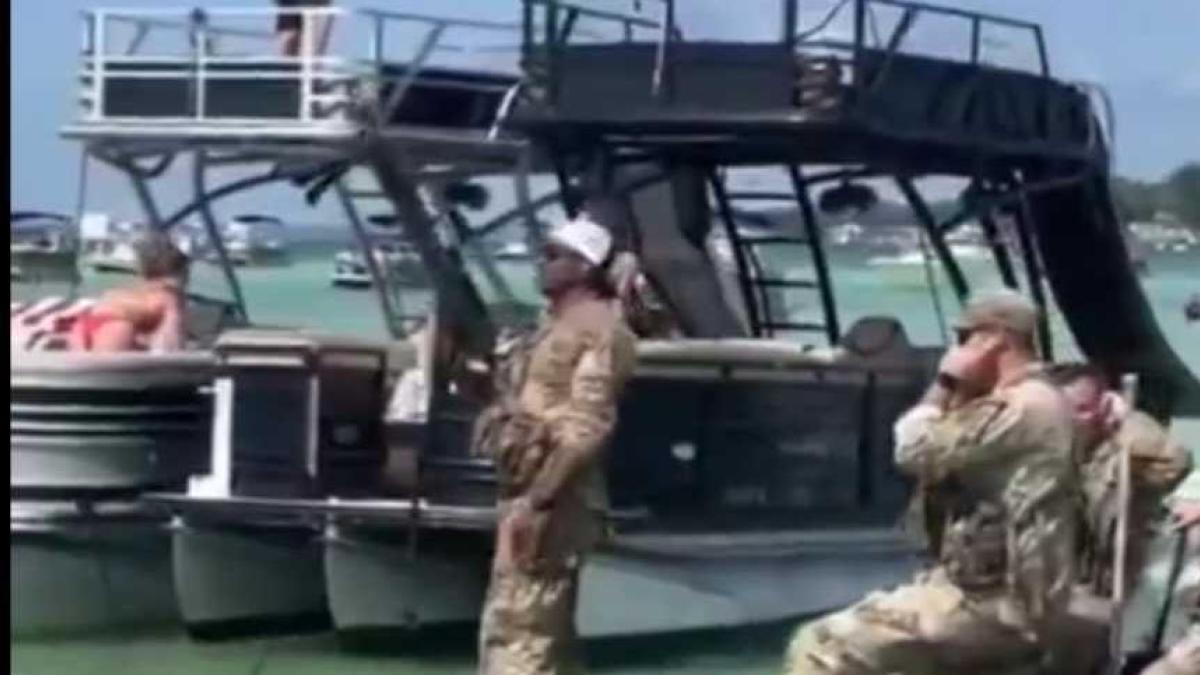 18 military suspend for firing fire bullets on a beach full of civilians in Florida