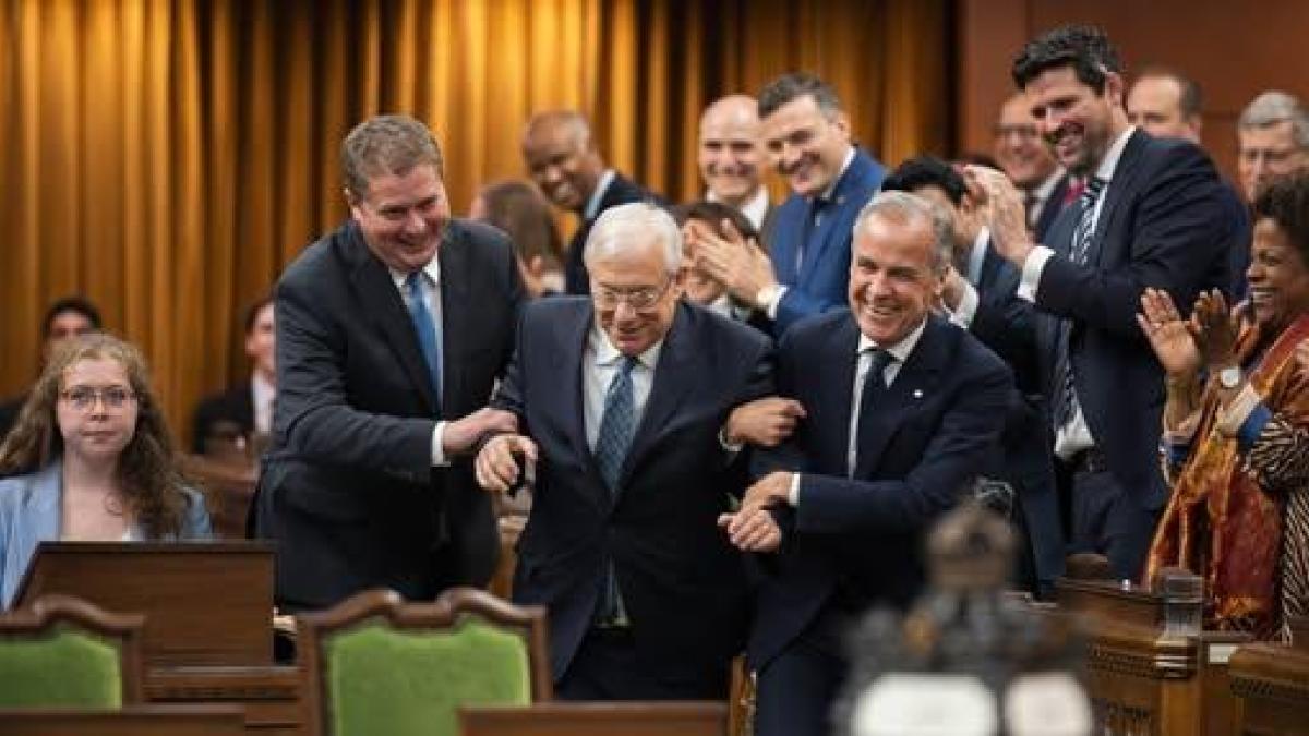 A politician who drags the position? The 'Prime Minister and opposition leader were pushed to the' Speaker 'of Canada and pushed him