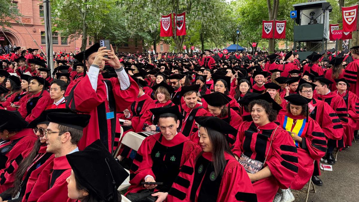 US will stop the visa to Chinese students