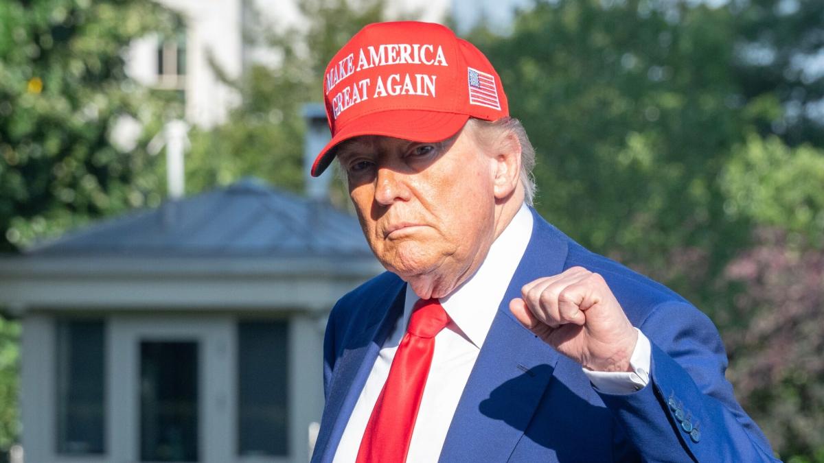 Trump announces a high fire agreement between Israel and Iran