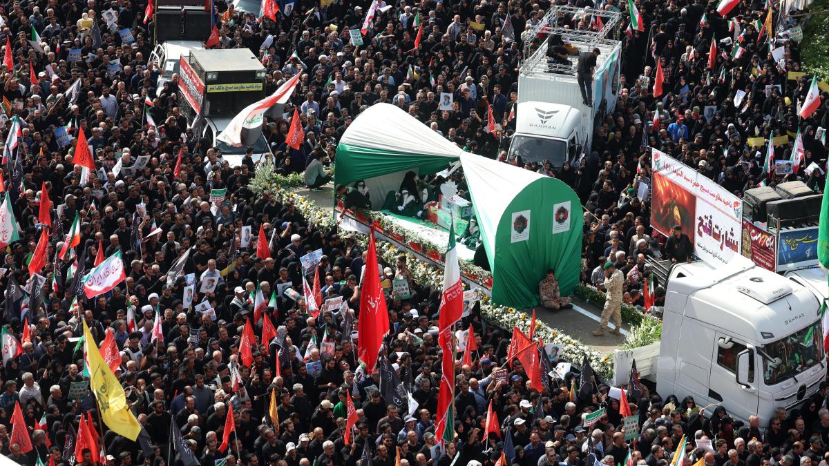 Funeral of a war in Tehran