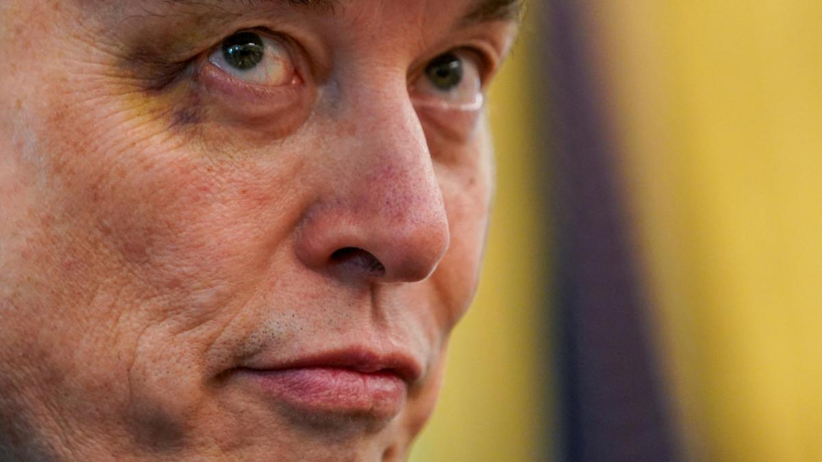 Elon Musk calls to create a new political party in the United States