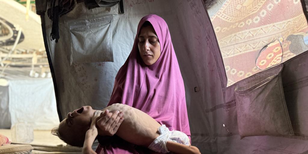 Israel announces "tactical pauses" in some areas of Gaza to allow humanitarian aid entry after the death of more than 100 people for starvation