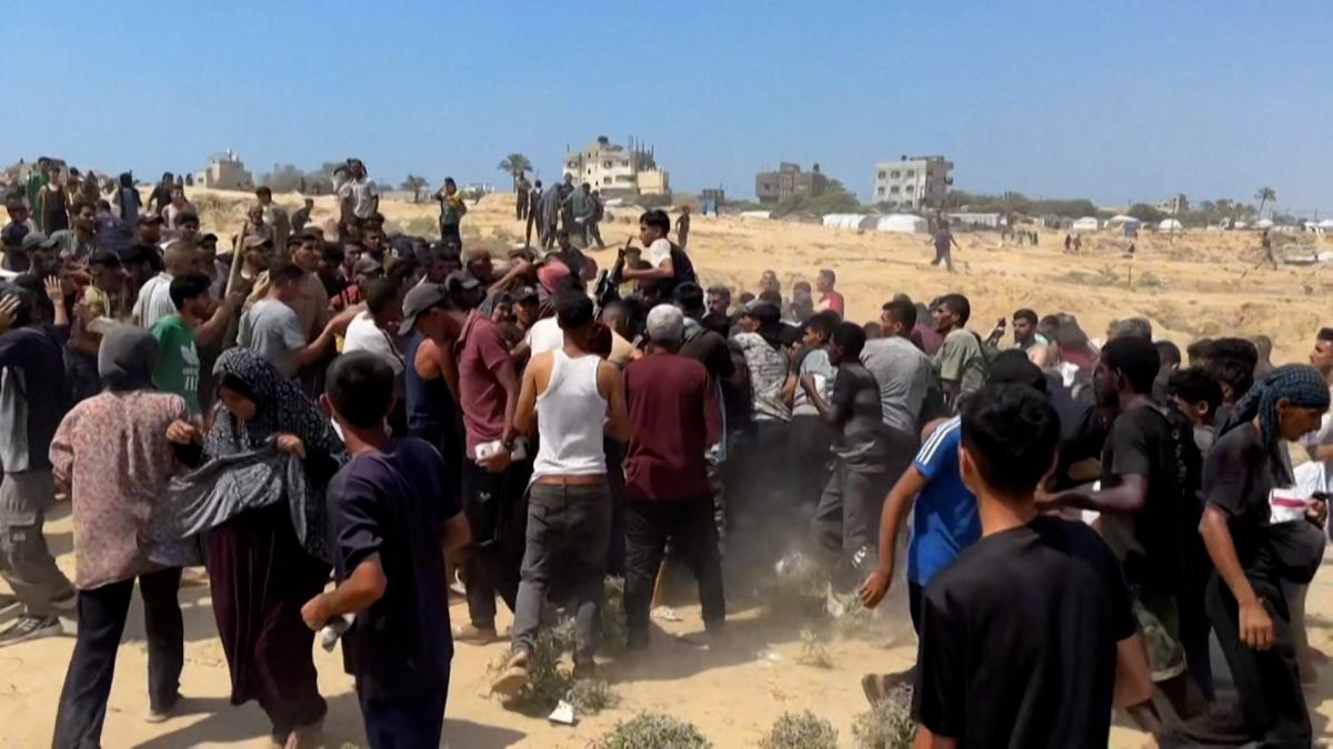 Israeli aid to Gaza is "minimal"