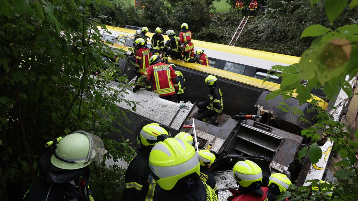 The derailment of a train leaves several dead to the southwest of Germany