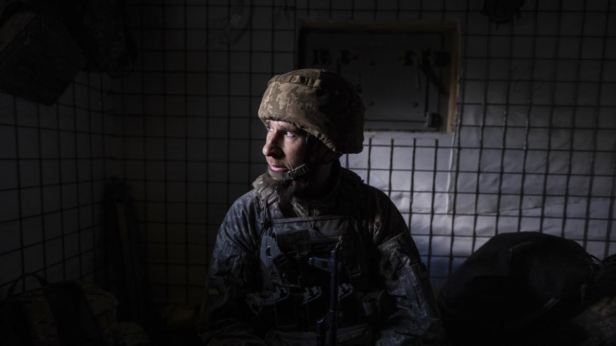 Russia concentrates one hundred thousand soldiers in Donetsk