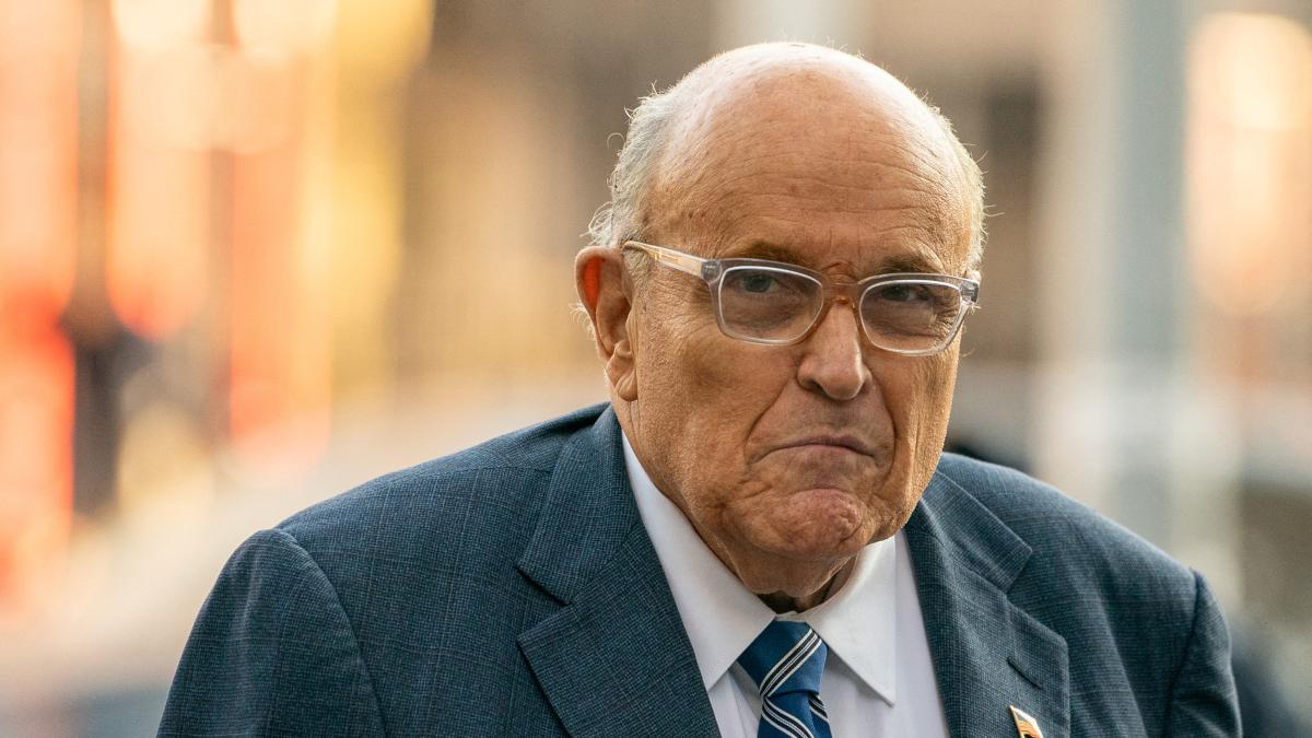 Rudy Giuliani, former New York, seriously injured in a car accident