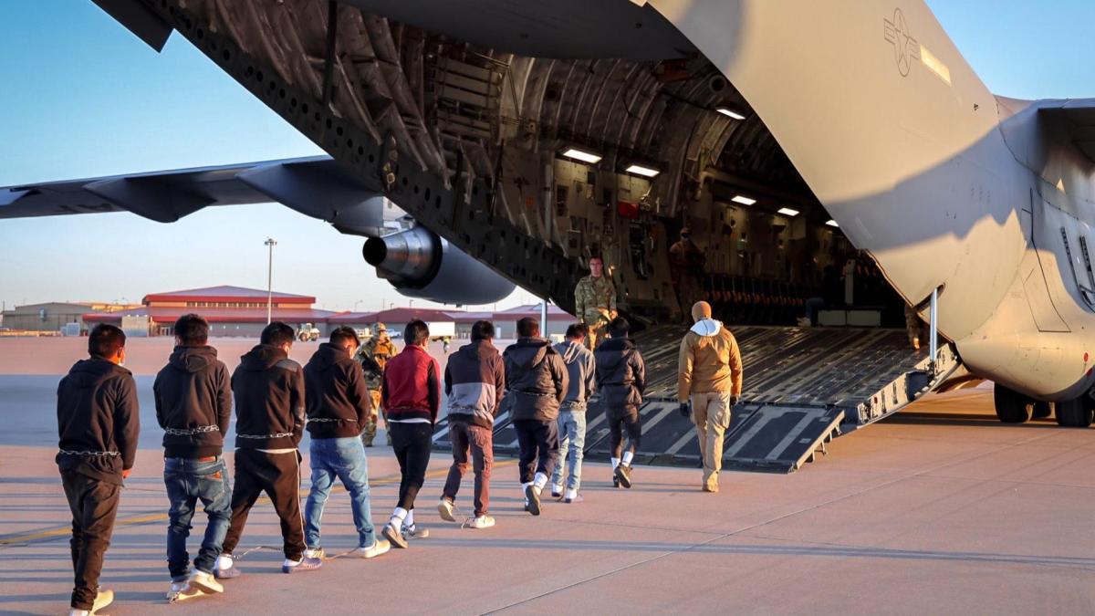 A Federal Judge of the United States blocks rapid deportations of undocumented migrants
