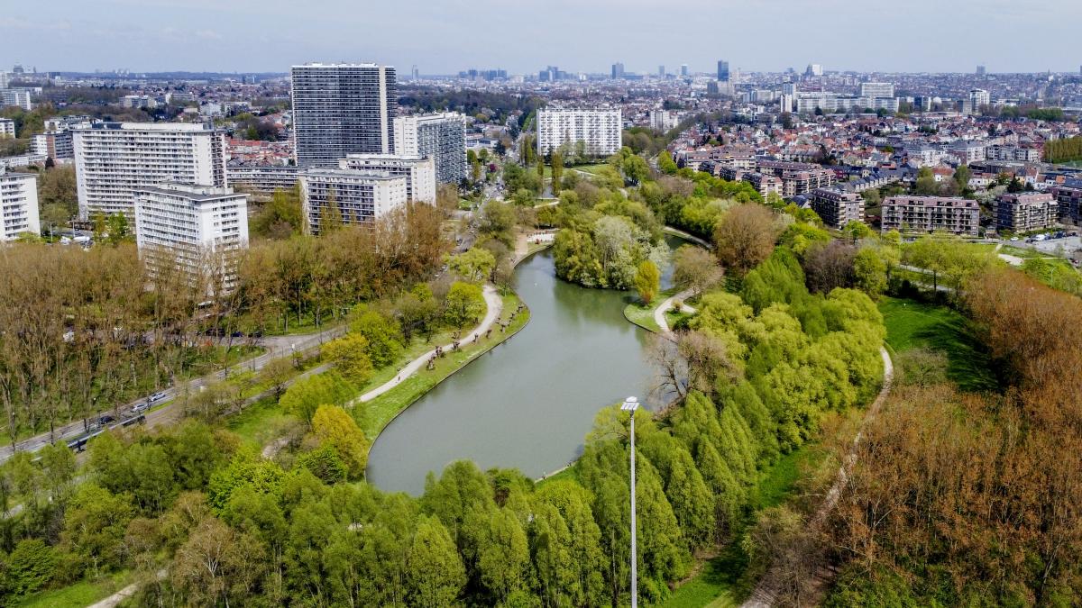 Public pool is sought in the European capital