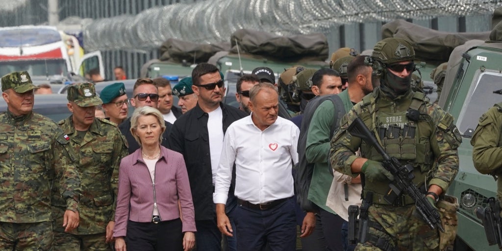 Von der Leyen defends a "well -armed Ukraine" during his trip to the Polish border with Belarusian