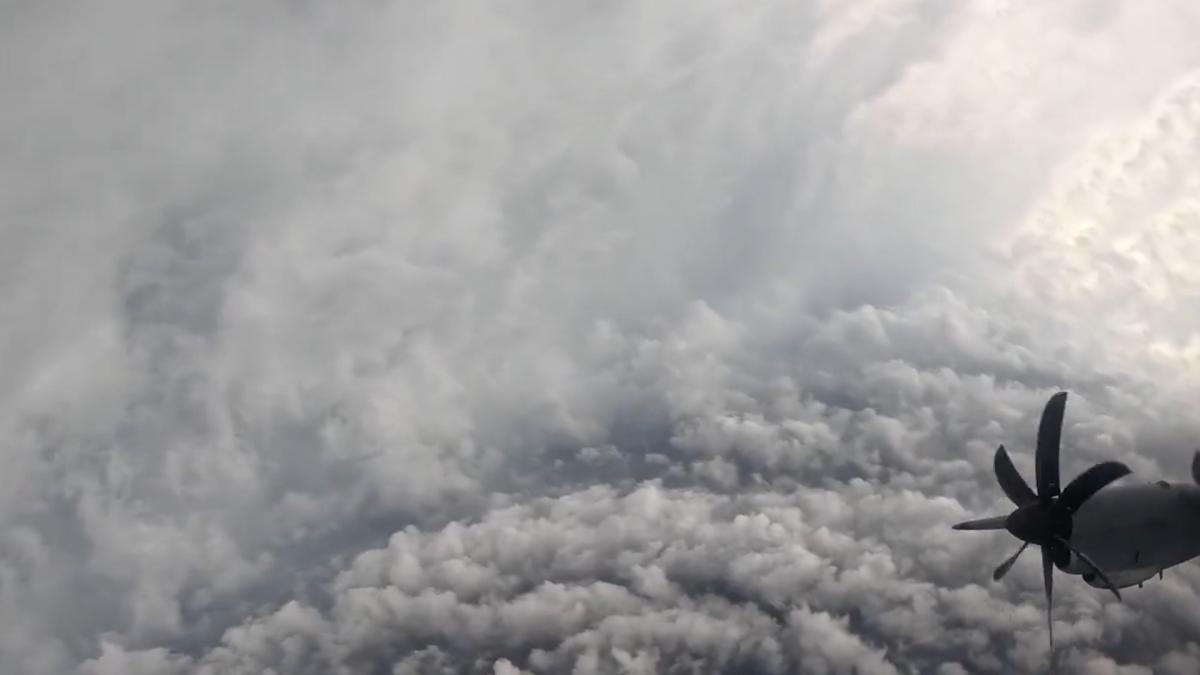 Hurricane Melissa already causes seven deaths as it passes through the Caribbean