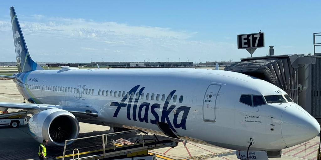 Lithuania closes Vilnius and Kaunas airports due to balloons from Belarus