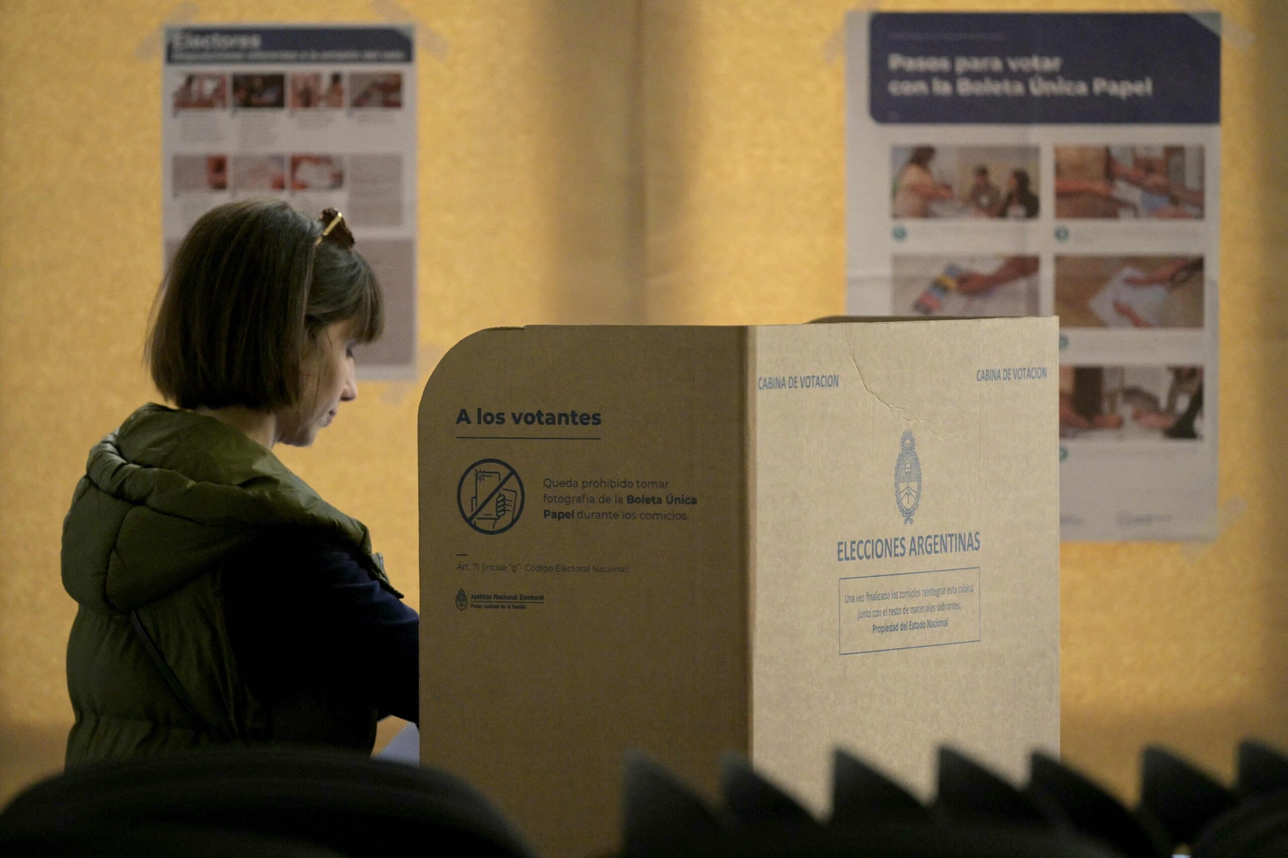 Milei surprises and wins the legislative elections in Argentina with more than 40% of the votes