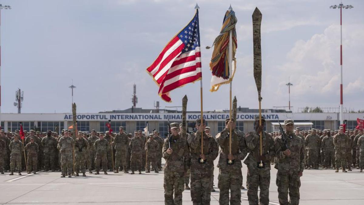 The United States begins the withdrawal of troops from the eastern flank of Europe in Romania