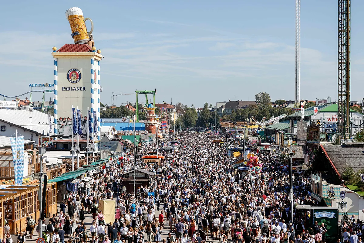 They close Munich's Oktoberfest after an explosive alert
